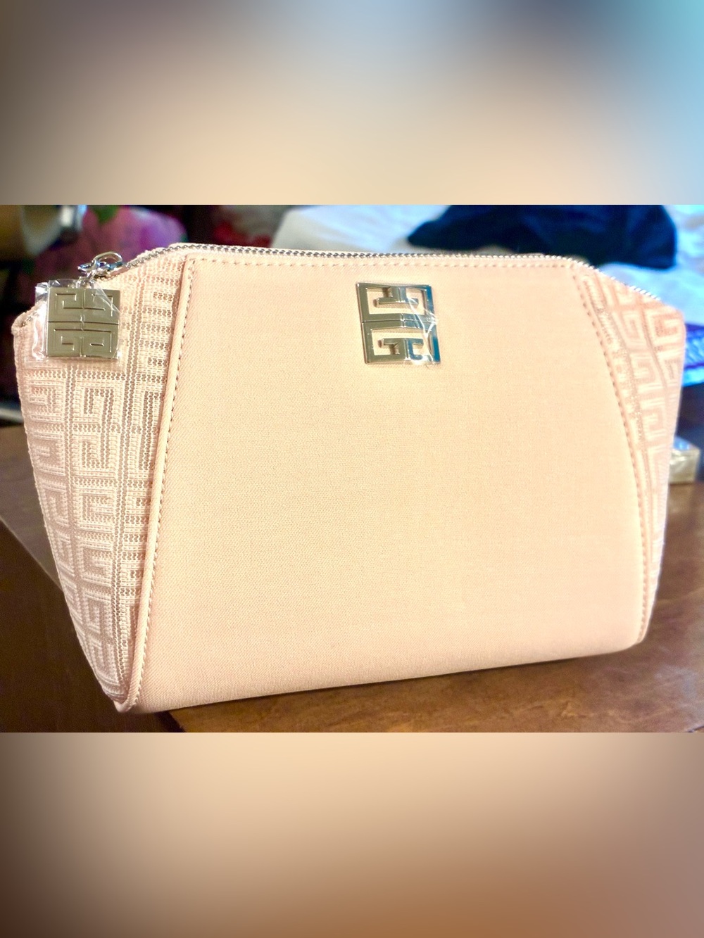 Givenchy Beautiful Rare Rose Pink Cosmetic Pouch with Silver Givenchy Embossing - Picture 1 of 17